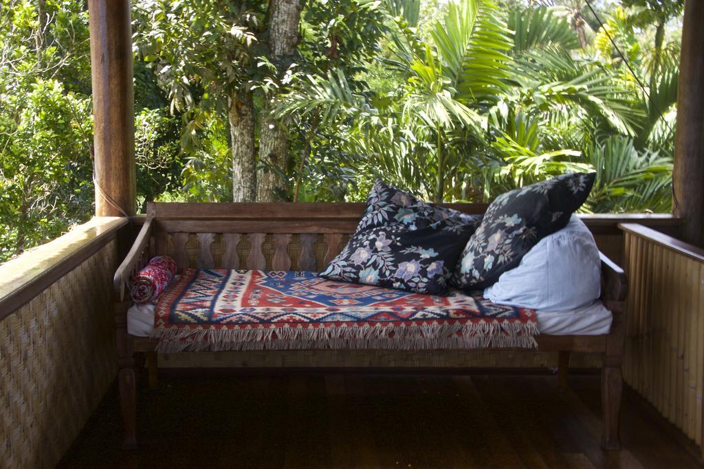 Bebek Biru Hotel Sidemen  Luaran gambar