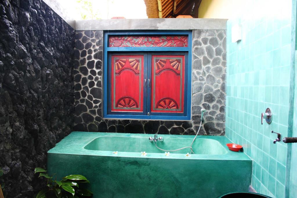 Bebek Biru Hotel Sidemen  Luaran gambar